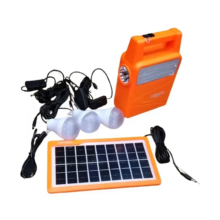 Portable Solar Lighting Kit – 3 LED Bulbs, Flashlight & Device Charging | 18-Hour Runtime